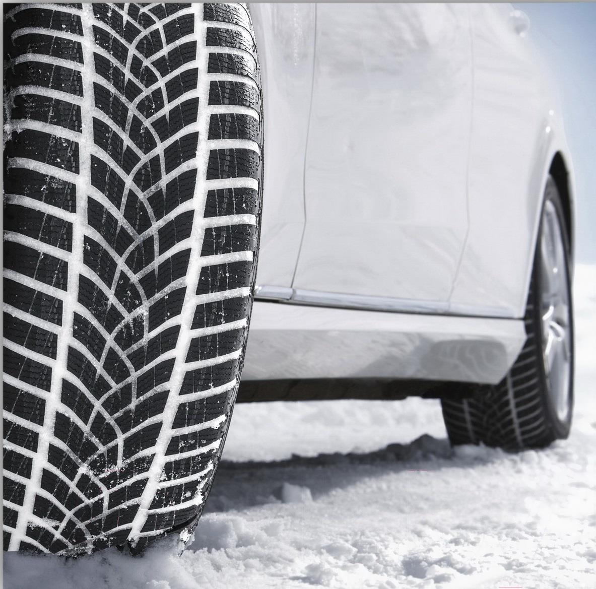 Шины Goodyear UltraGrip Performance SUV Gen-1 235/55R18 104H, UltraGrip Performance SUV Gen-1 235/55R18 104H
Шины Goodyear UltraGrip Performance SUV Gen-1 235/55R18 104H, UltraGrip Performance SUV Gen-1 235/55R18 104H
