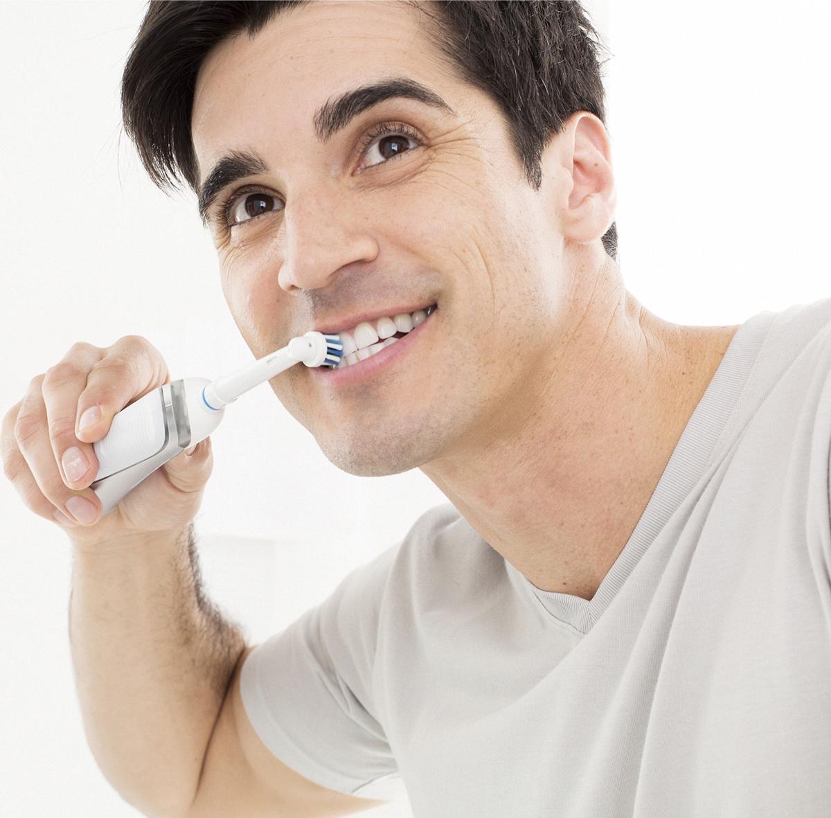

Сменная насадка Braun Oral-B Floss Action EB 25 (1 шт), Floss Action EB25