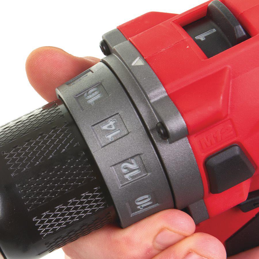 

Дрель-шуруповерт Milwaukee M12 FDD-0 Fuel [4933459815], M12 FDD-0 Fuel