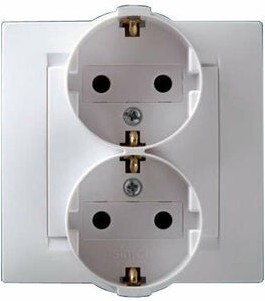 

Розетка Simon 1590459-030 белый
