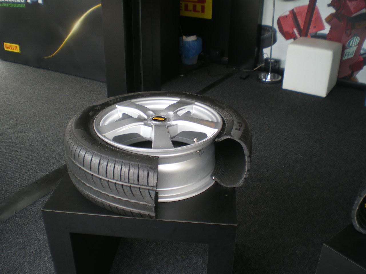 

Автомобильные шины Pirelli Cinturato P1 185/60R14 82H, Cinturato P1 185/60R14 82H