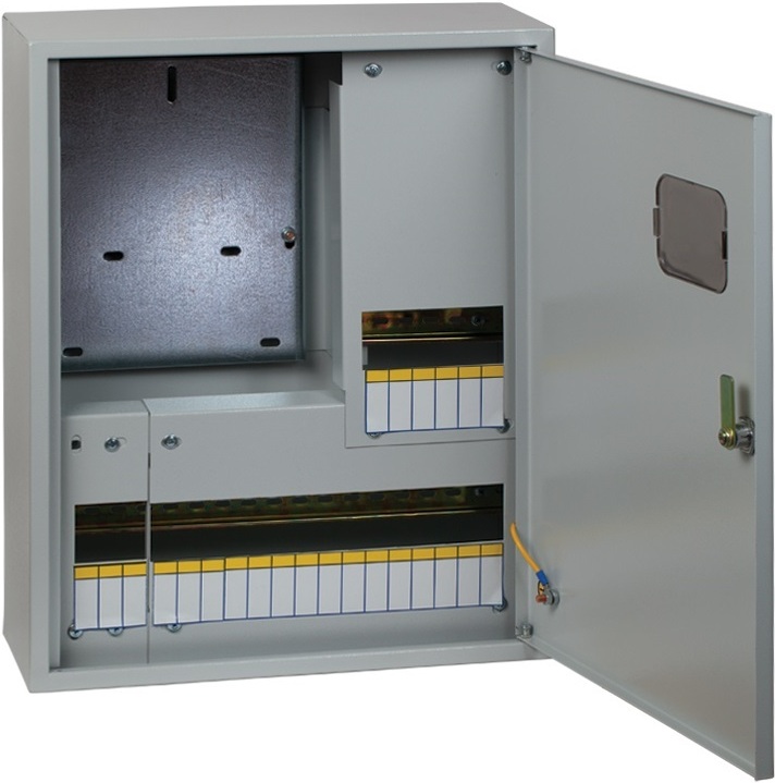 

Щит ЩУРн 3/18 EKF IP31 PROxima (mb23-3/18e)