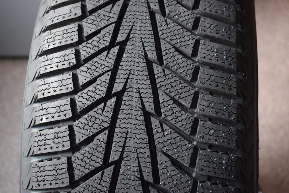 

Автомобильные шины Hankook Winter i*cept iZ2 W616 215/60R16 99T, Winter i*cept iZ2 W616 215/60R16 99T