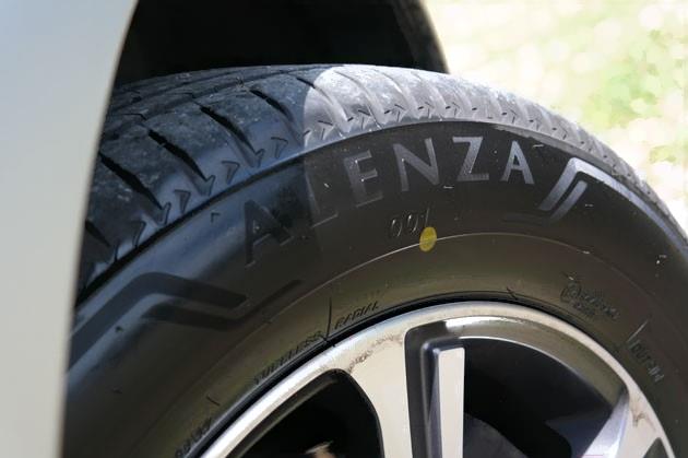 

Шины Bridgestone Alenza 001 265/50R20 111V Летняя, Alenza 001 265/50R20 111V летняя