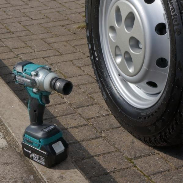 

Электроотвертка и шуруповёрт Makita DTW285Z BL, DTW285Z BL