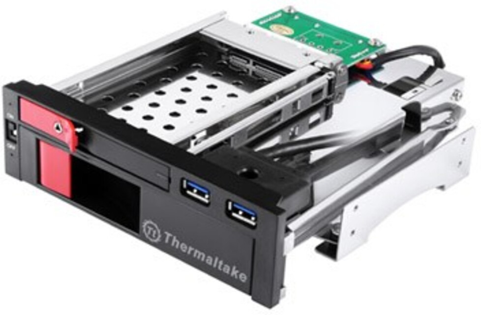 

Бокс для жесткого диска Thermaltake Mobile ST0026Z Max 5 Black