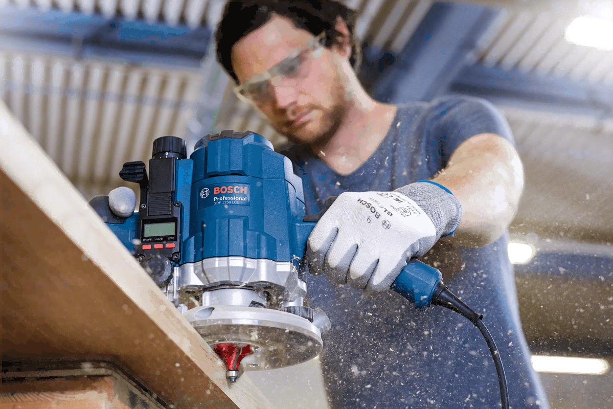 

Фреза Bosch 2.608.629.371, Фреза Bosch Expert S8/R2/D16.7/L12.7 2.608.629.371