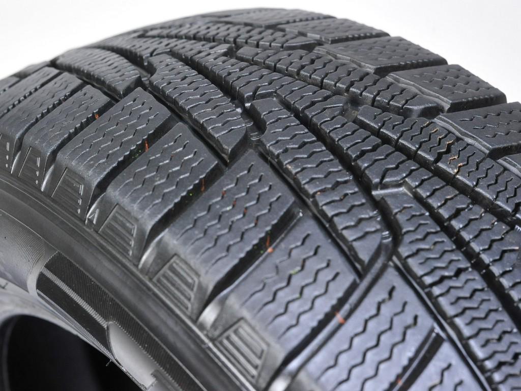 

Шины Kumho I'Zen KW31 215/55R17 98R, I'Zen KW31 215/55R17 98R