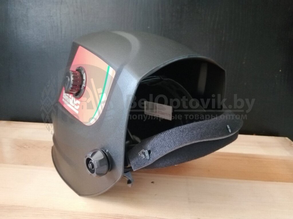 

Сварочная маска Brado 300S