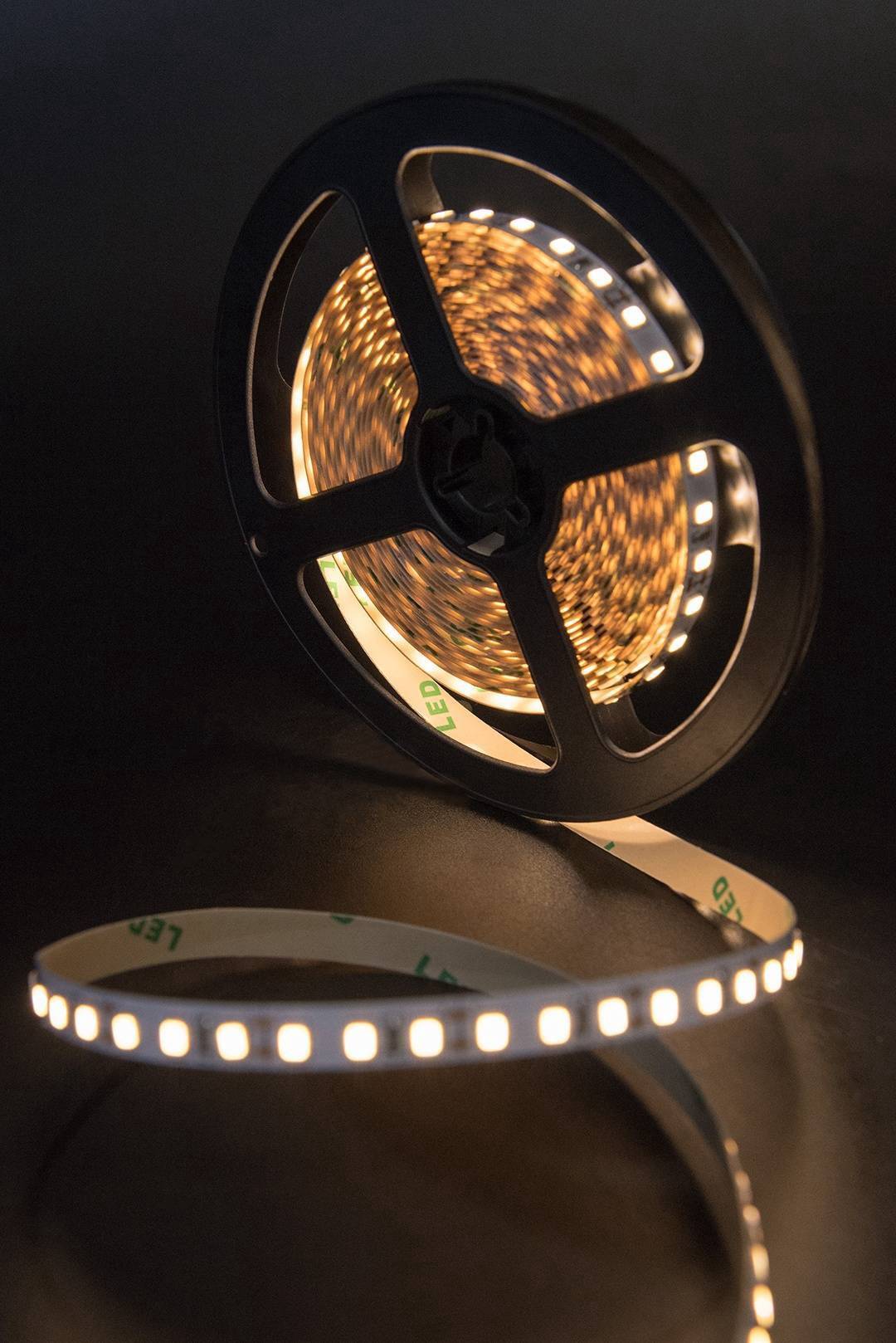 

SWG Лента светодиодная стандарт 2835, 120 LED/м, 12 Вт/м, 12В , IP20, Цвет: Теплый белый [SWG2120-12-12-WW], Светодиодная лента SWG Лента светодиодная стандарт 2835, 120 LED/м, 12 Вт/м, 12В , IP20, Цвет: Теплый белый SWG2120-12-12-WW