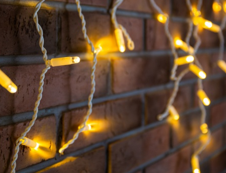 

Новогодняя гирлянда Neon-night Айсикл 2.4x0.6m 88 LED Warm-White [255-037], Гирлянда Айсикл (бахрома) светодиодный, 2,4 х 0,6 м, белый провод, 220В, диоды тепло-белые, NEON-NIG