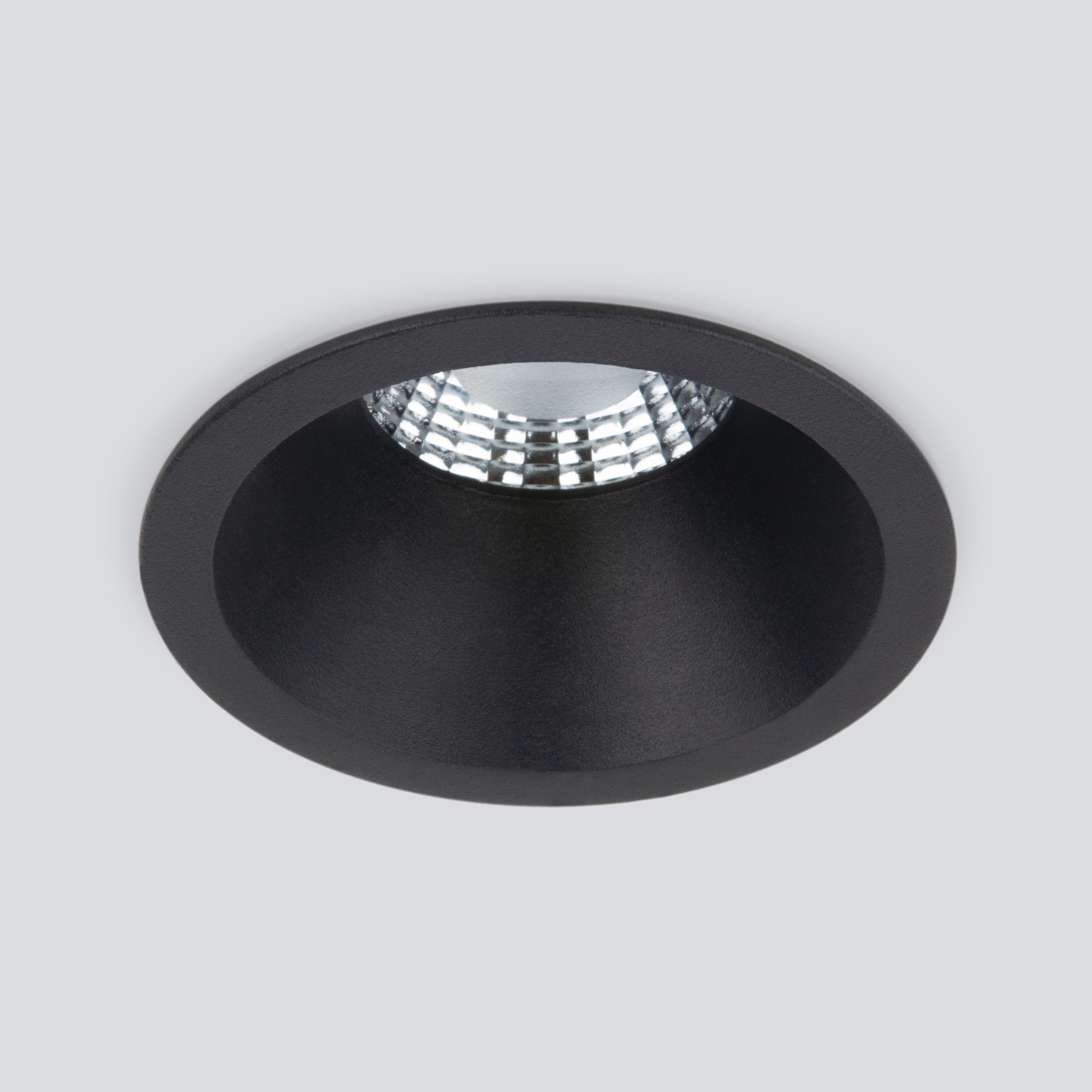 

Встраиваемый точечный светильник Elektrostandard 15266/LED 7W 4200K BK черный