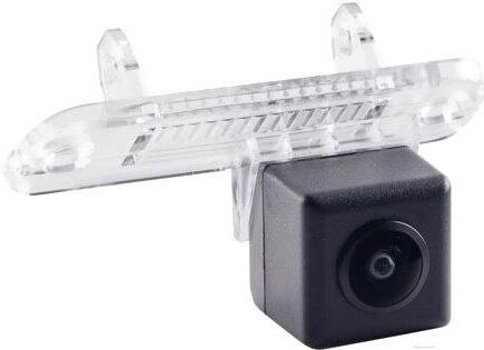 

Камера заднего вида SWAT VDC-060