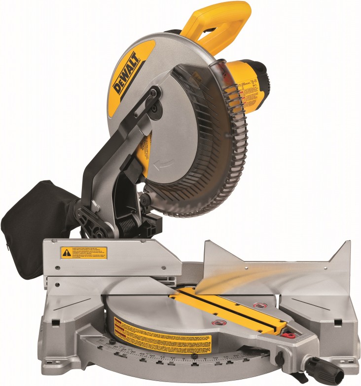

Торцовочная пила DeWalt DWS715