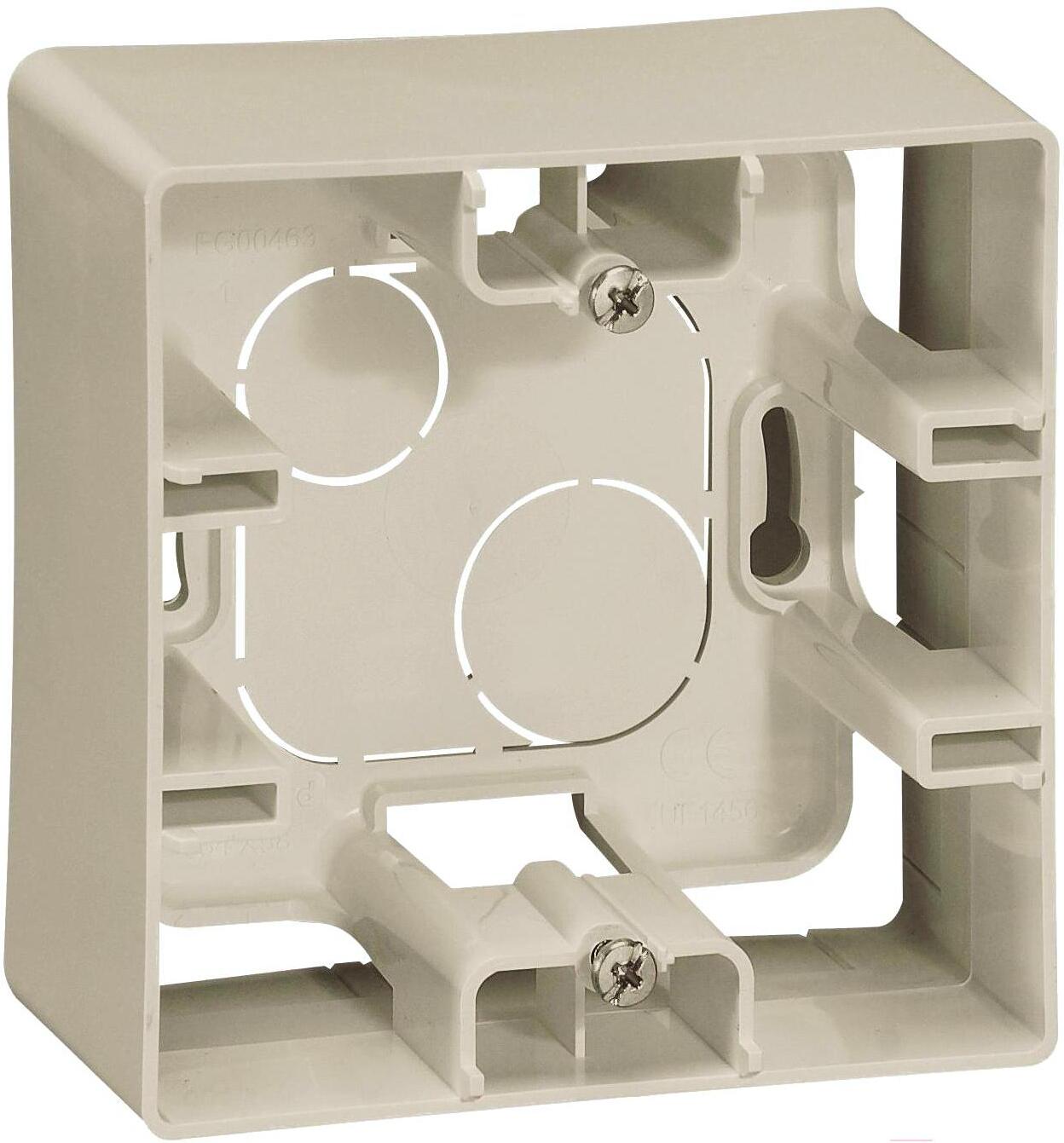 

Подрозетник Legrand Etika 672520 слоновая кость