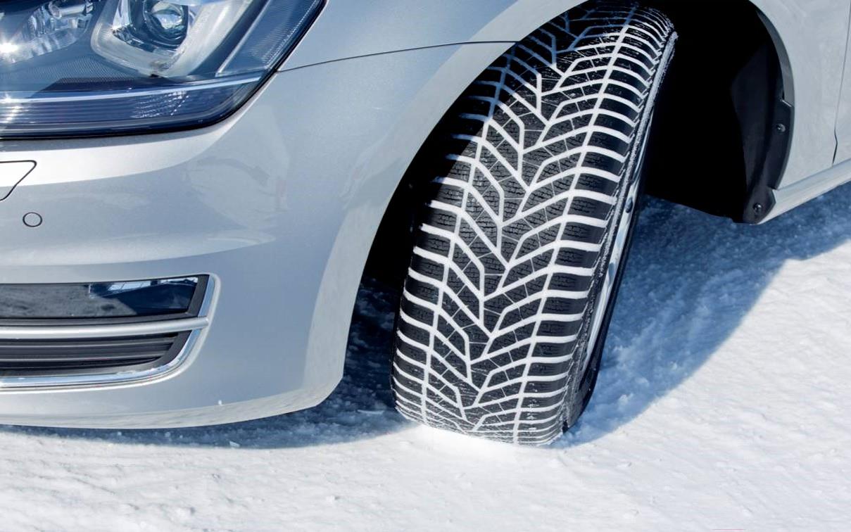 

Шины Yokohama BluEarth Winter V905 255/45R19 104V зимняя, BluEarth Winter V905 255/45R19 104V зимняя