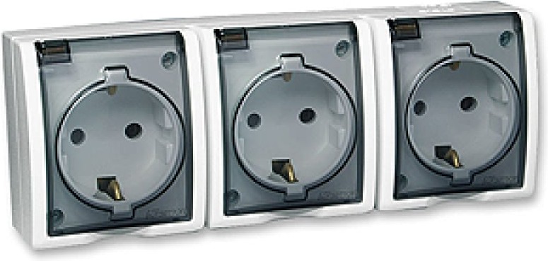 

Розетка Simon 1594437-030 белый