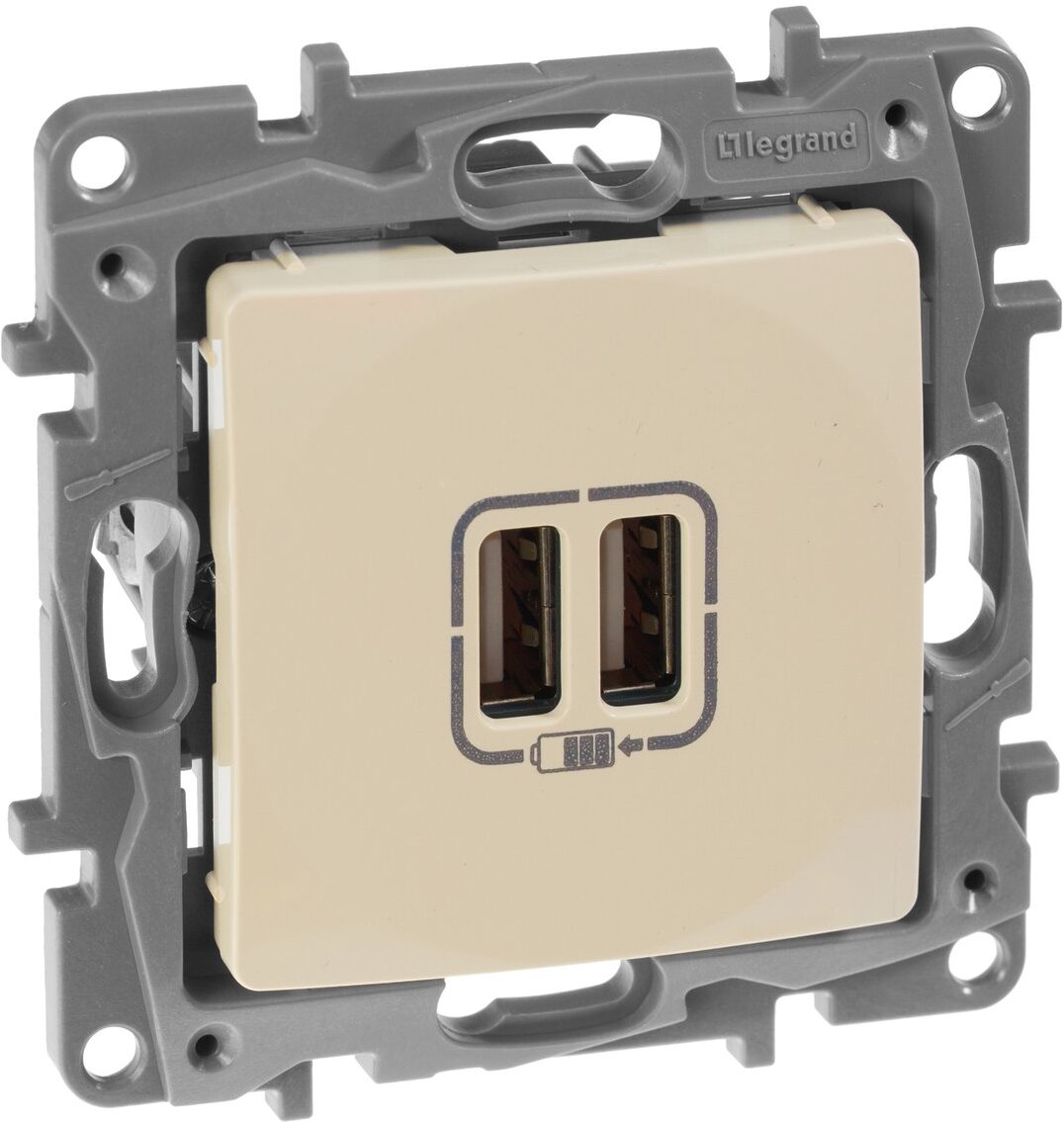 

Розетка Legrand Etika 672394 слоновая кость