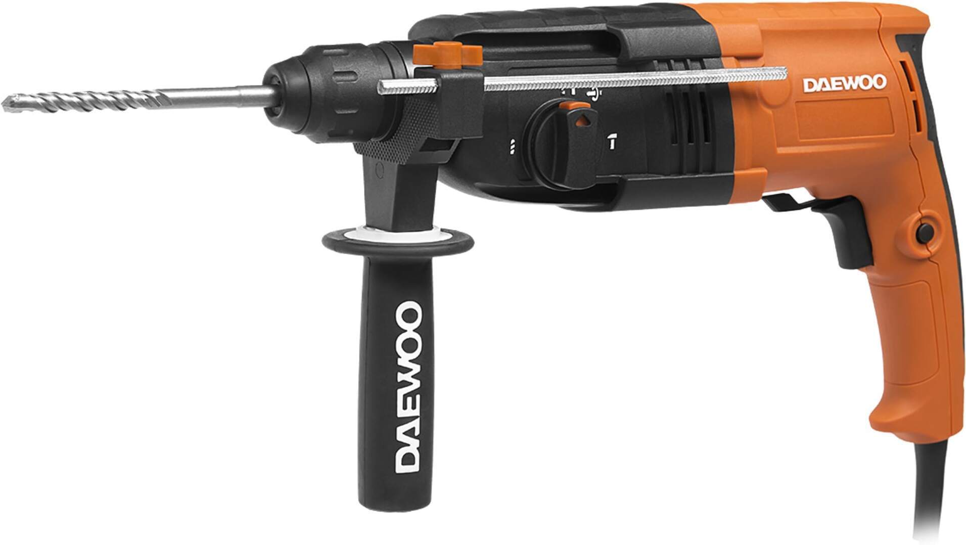

Перфоратор Daewoo Power DAH 820
