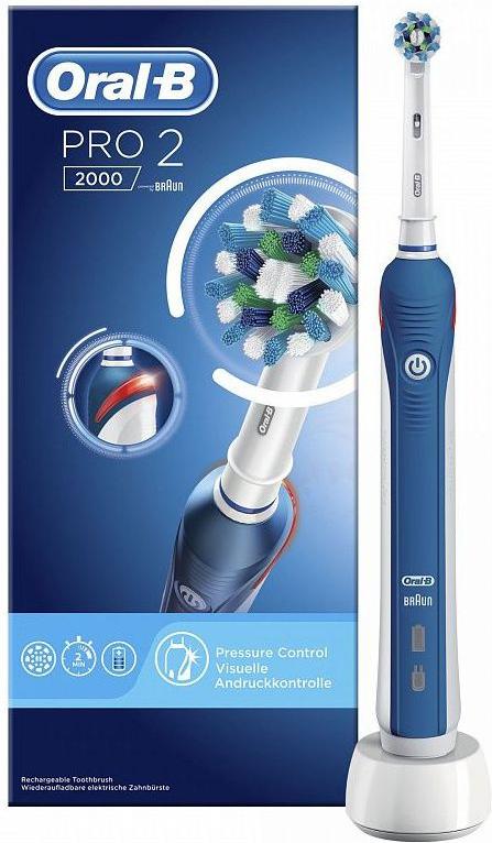 

Электрическая зубная щетка Oral-B Professional Clean 2000 белый/голубой