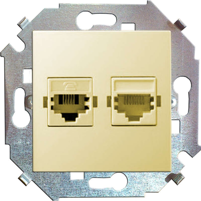 

Розетка Simon 1591590-030 белый