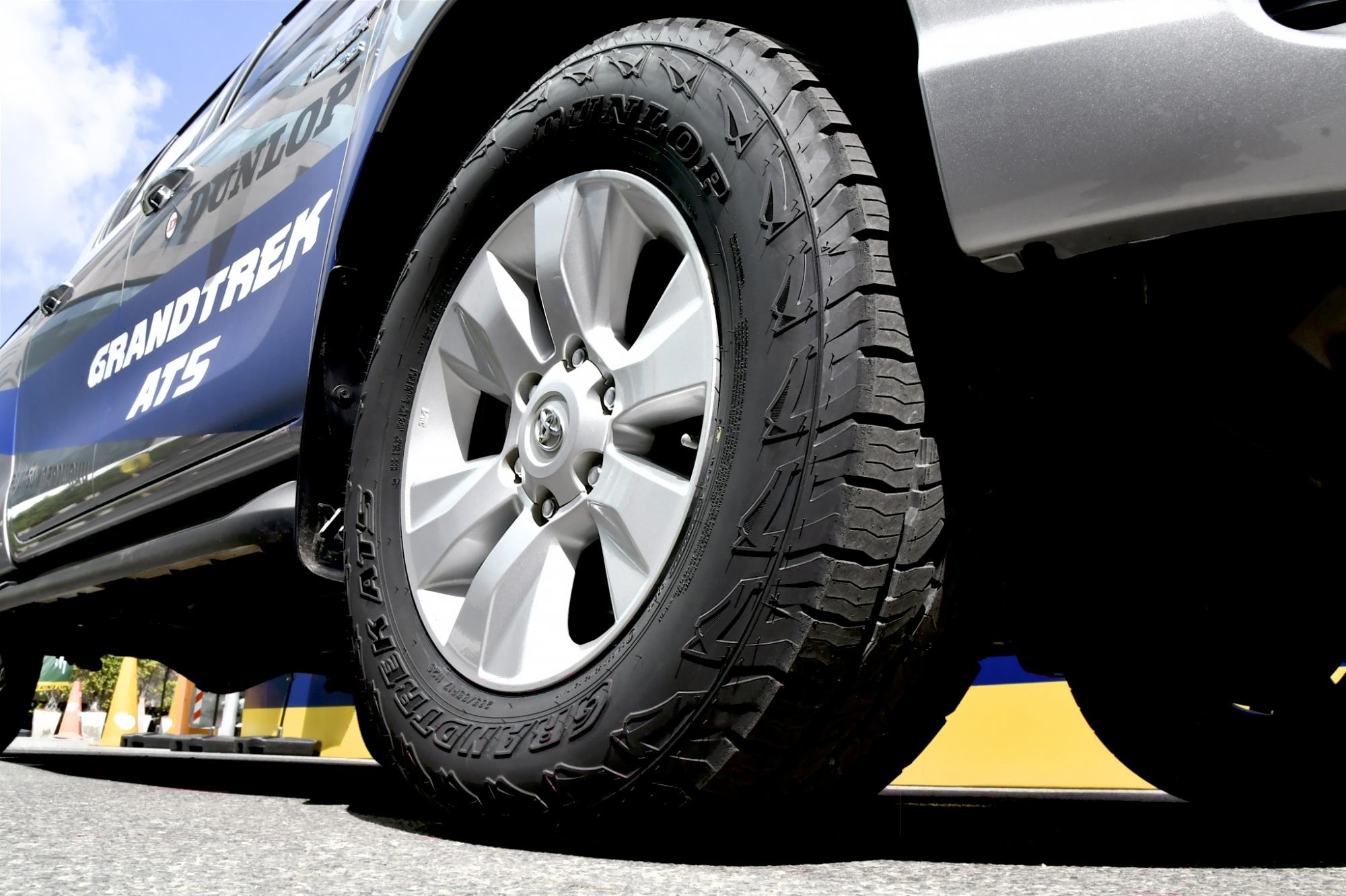 

Шины Dunlop Grandtrek AT5 225/70R15 100T, Grandtrek AT5 225/70R15 100T