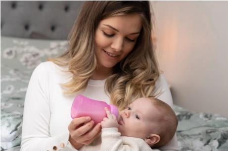 

Товары для кормления, пустышки Everyday Baby Стеклянная с индикатором температуры и защитным силиконовым покрытием 150 мл розовый, Стеклянная с индикатором температуры и защитным силиконовым покрытием 150 мл