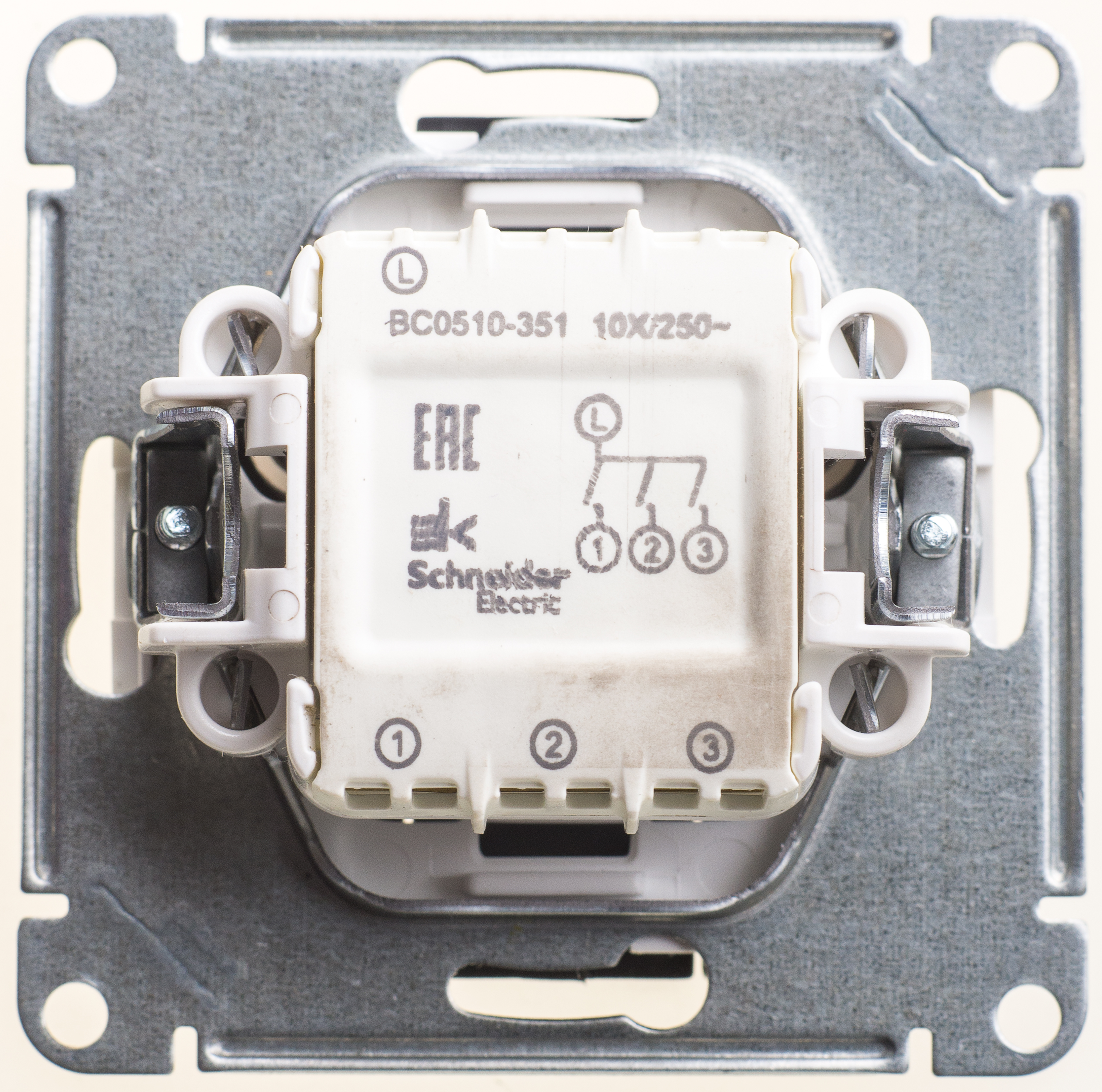 

Выключатель Schneider Electric W59 VS0510-351-6-86, W59 VS0510-351-6-86