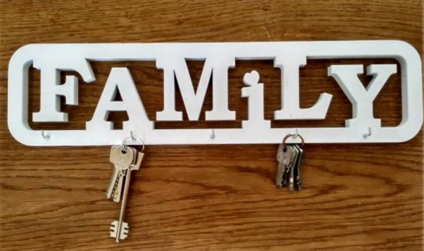 

Ключница настенная Grifeldecor Family / BZ182-4W146, Family