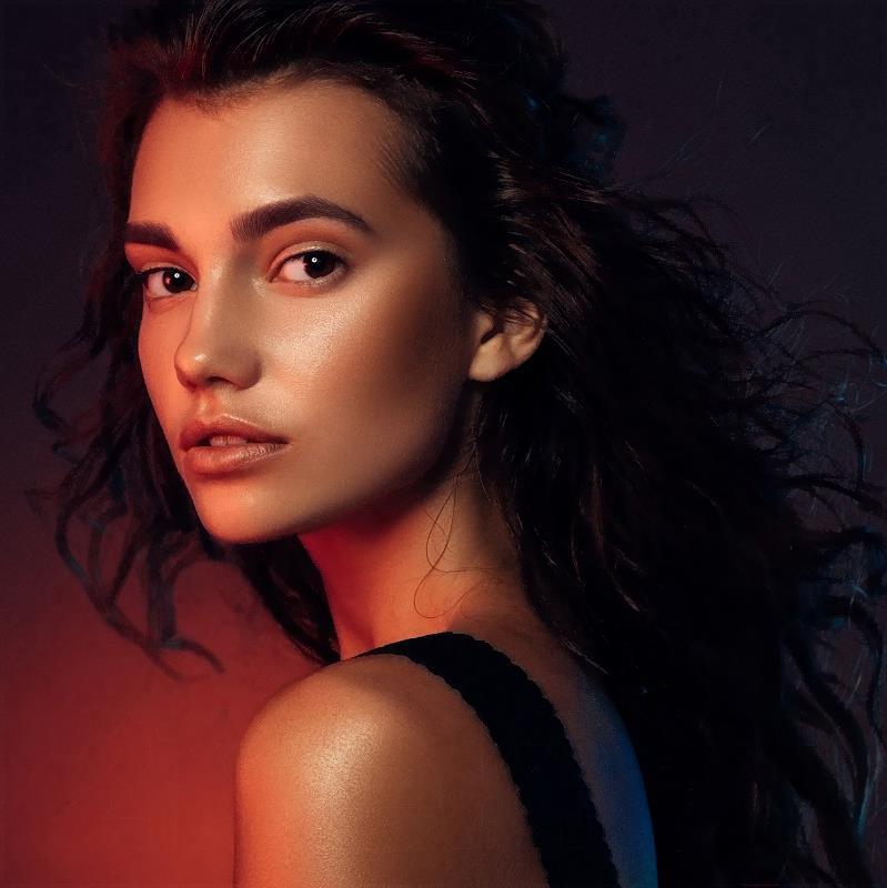 

Хайлайтер Paese Wonder Glow Highlighter (7.5г), Wonder Glow Highlighter (7.5г)