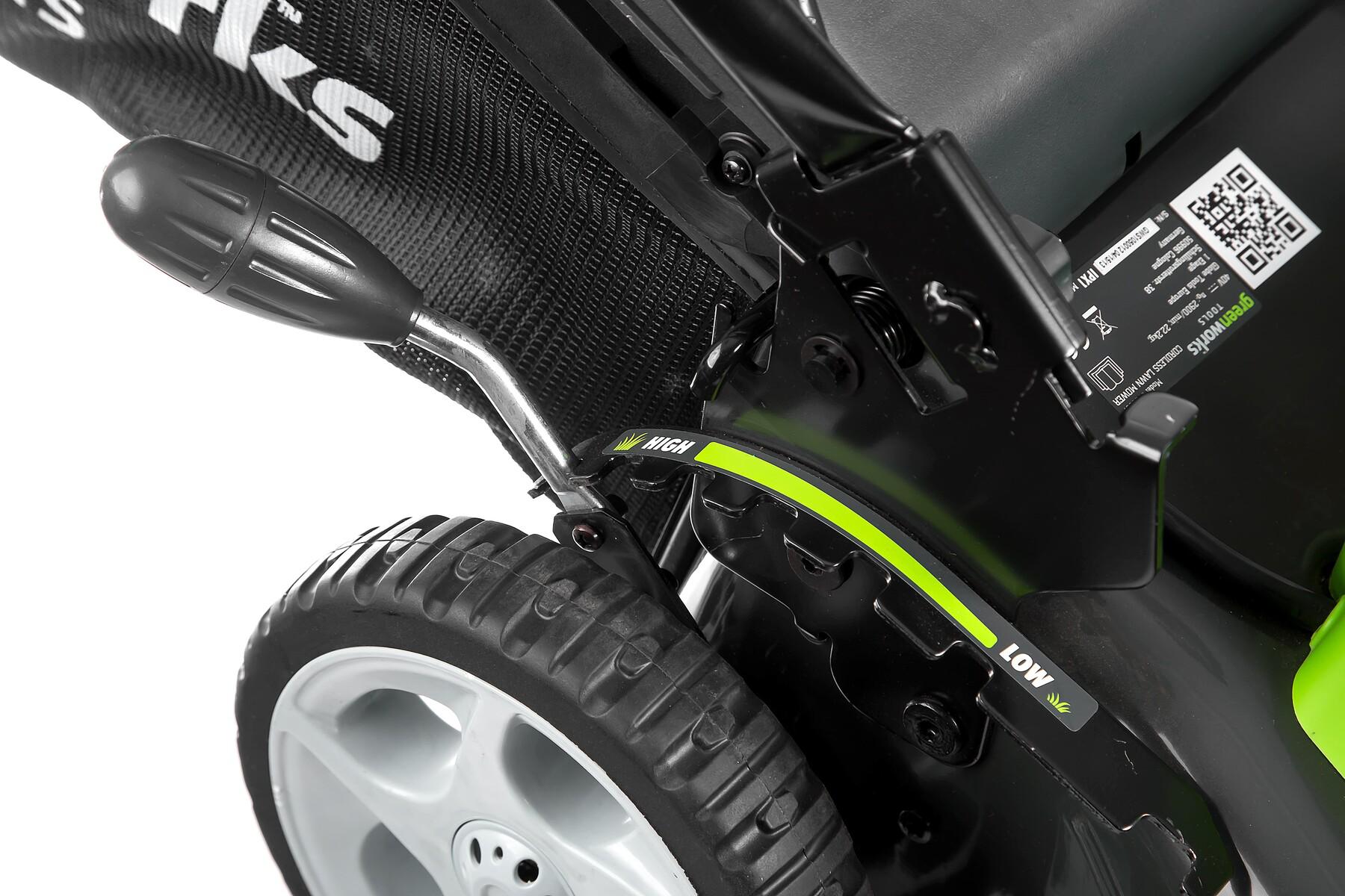 

Газонокосилка аккумуляторная Greenworks G40LM45, G40LM45