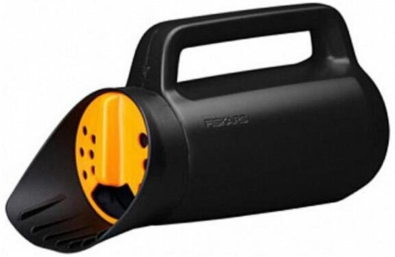 

Разбрасыватель-сеялка Fiskars Solid 1057076