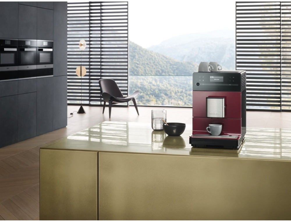 

Кофемашина Miele CM 5310 черный
