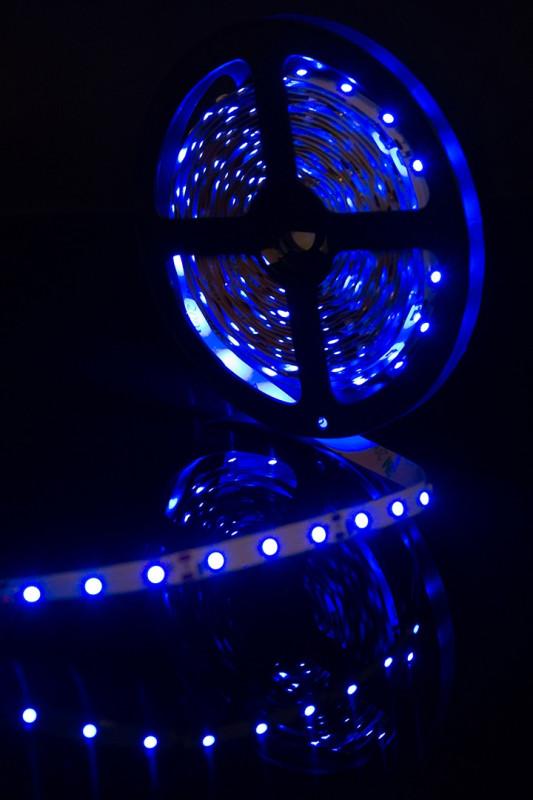 

SWG Лента светодиодная стандарт 3528, 60 LED/м, 4,8 Вт/м, 12В , IP20, Цвет: Синий [SWG360-12-4.8-B], Светодиодная лента SWG Лента светодиодная стандарт 3528, 60 LED/м, 4,8 Вт/м, 12В , IP20, Цвет: Синий SWG360-12-4.8-B