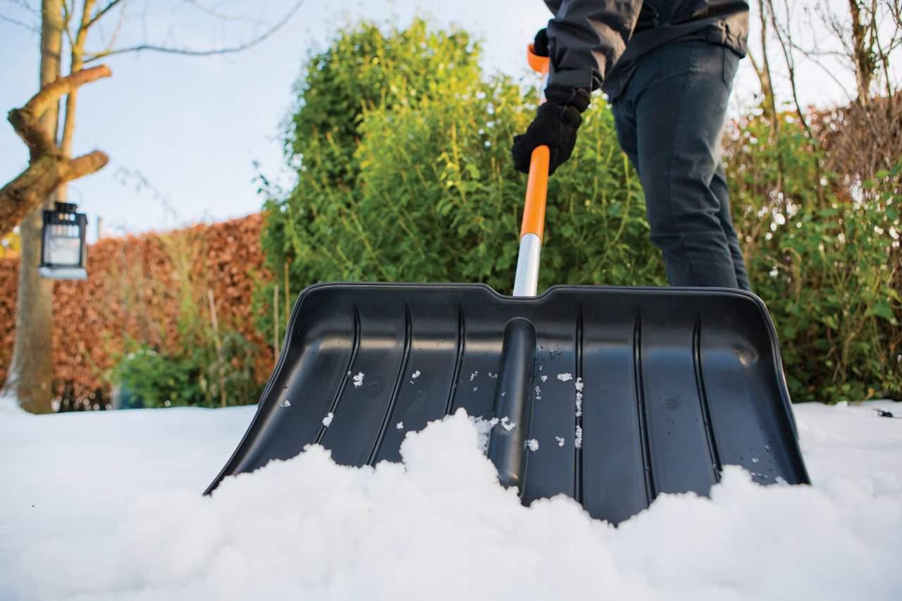 

Лопата для уборки снега Fiskars SnowXpert 533х1500мм [143001], SnowXpert 533х1500мм