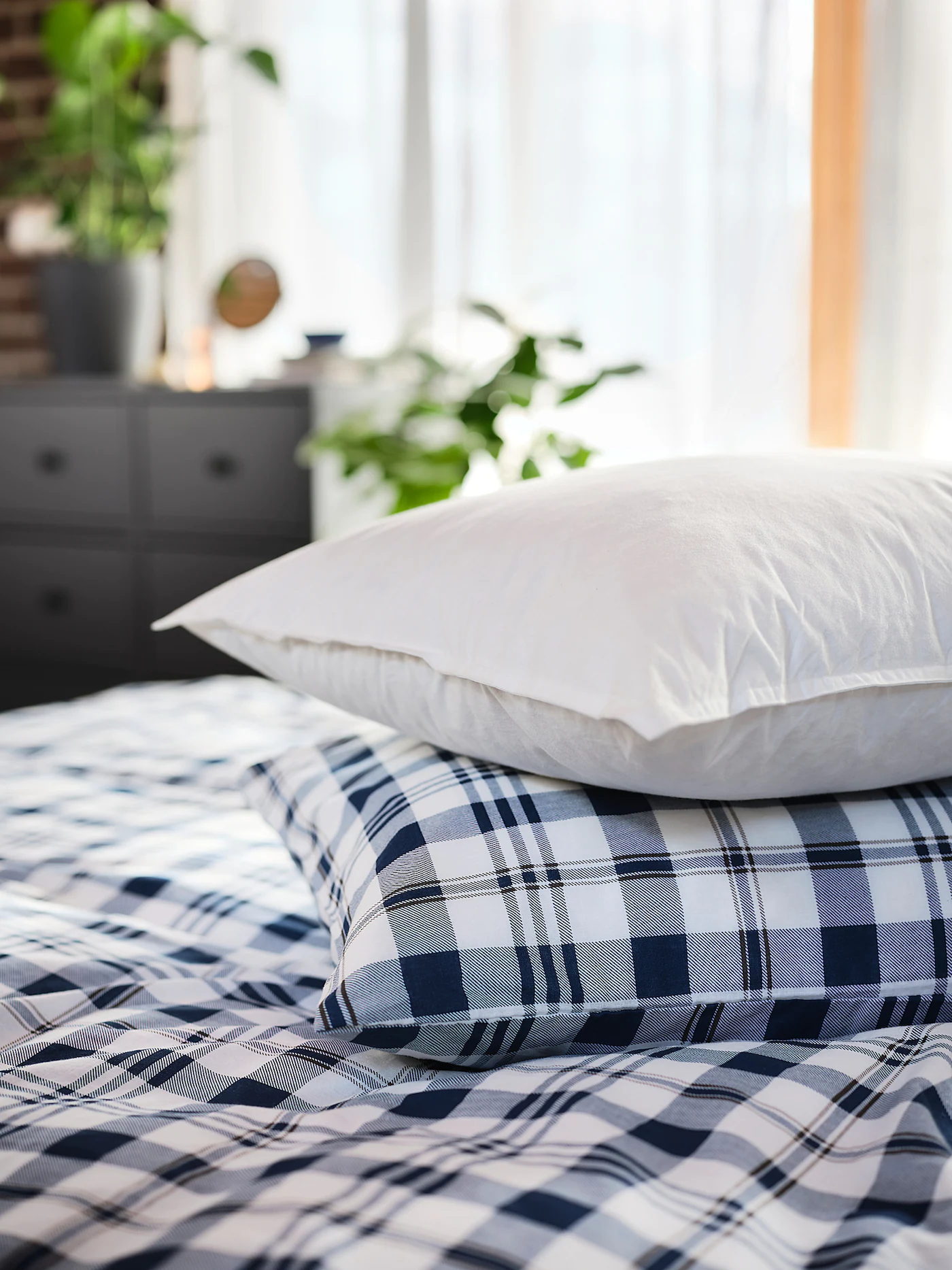 

Подушка Ikea Лундтрав [404.602.74], Лундтрав