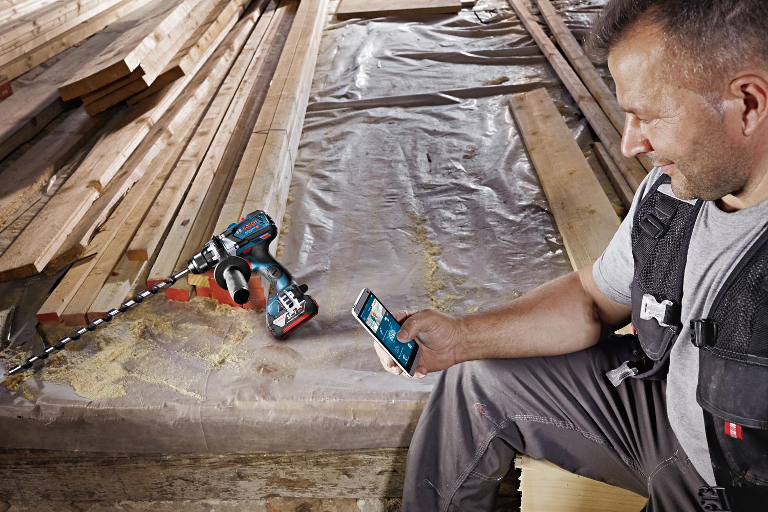 

Дрель-шуруповерт Bosch GSR 18V-110 C L-BOXX [0,601,9G0,10C], GSR 18V-110 C L-BOXX