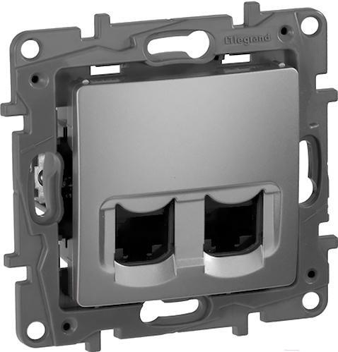

Розетка Legrand Etika 672455 алюминий
