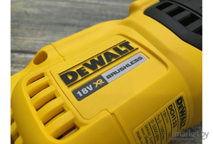 Профессиональный перфоратор DeWalt DCH133N-XJ