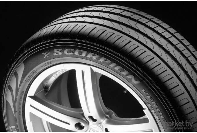 Зимняя шина Pirelli Ice Zero Friction 225/60R18 104T