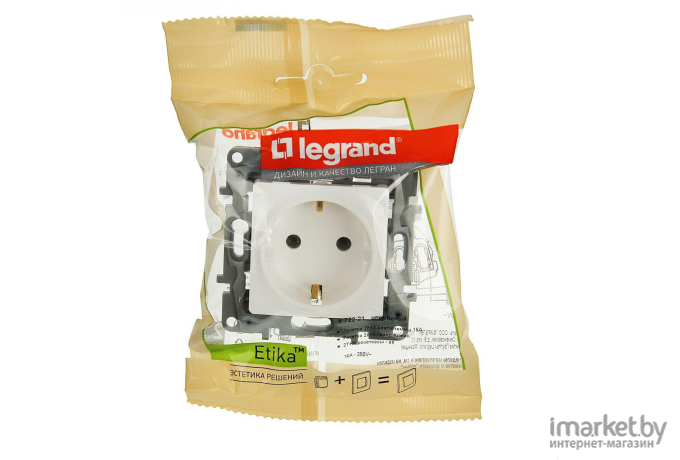 Розетка Legrand Etika 672221 (белый)