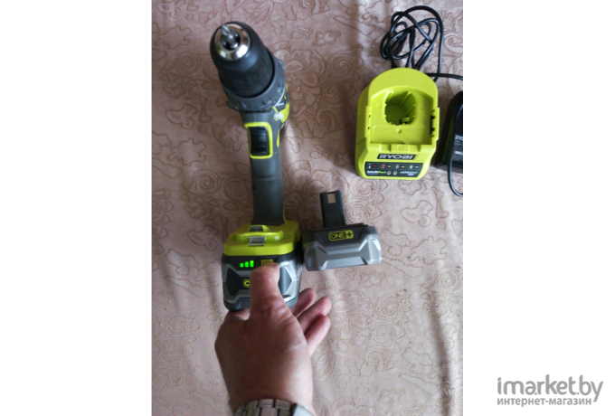 Дрель-шуруповерт RYOBI R18DD3-252S [5133003353]