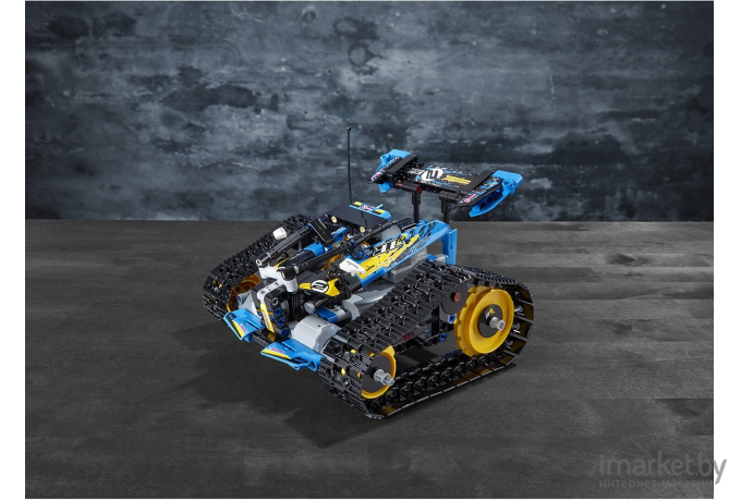 Конструктор управляемый Lego Technic Скоростной вездеход с ДУ 42095