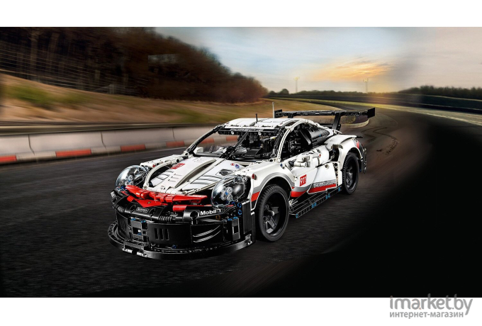 Конструктор LEGO Technic 42096 Porsche 911 RSR