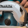 Профессиональная дисковая пила Makita DHS680Z