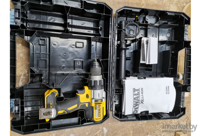 Дрель-шуруповерт DeWalt DCD996NT