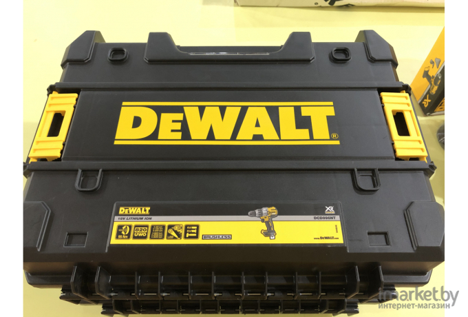 Дрель-шуруповерт DeWalt DCD996NT