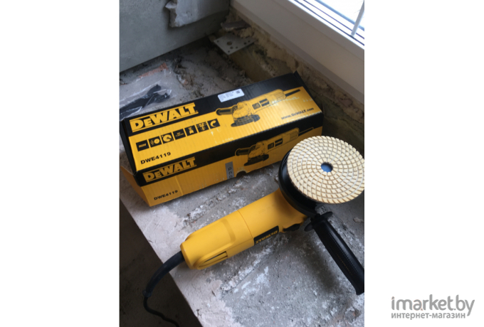 Угловая шлифмашина DeWalt DWE4119