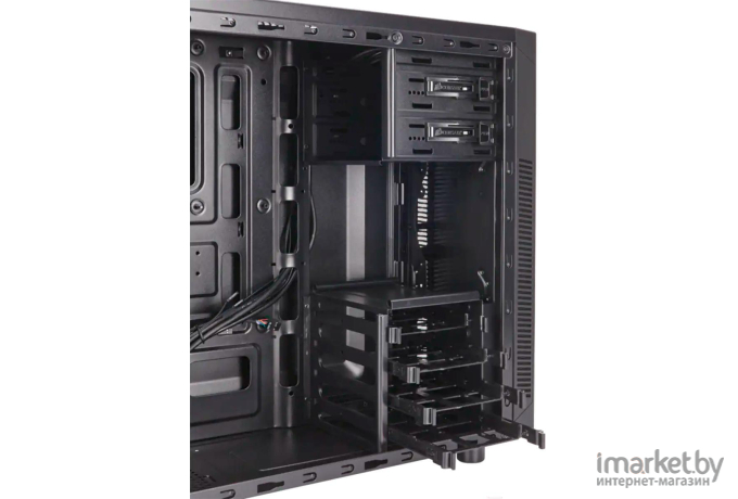 Корпус для компьютера Corsair Carbide Series 100R Black [CC-9011075-WW]