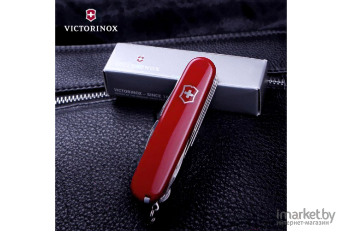 Туристический нож Victorinox Climber 14 функций карт. коробка красный полупрозрачный [1.3703.T]